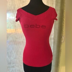 Bebe Red Short Sleeve V-Neck Tee